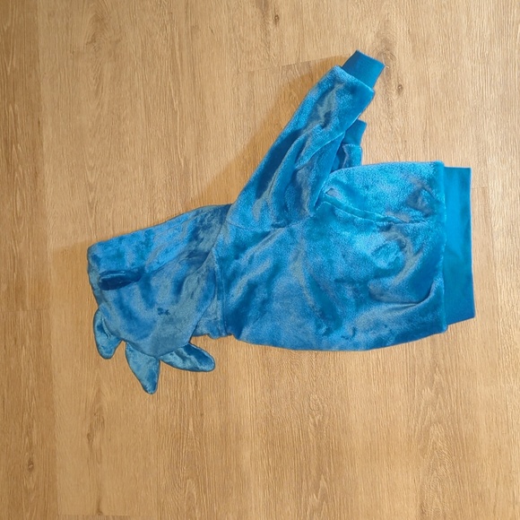 NWOT Sonic the Hedgehog Sweater - Picture 4 of 4